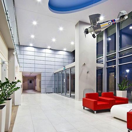 Apartament Aviator Γκντανσκ Εξωτερικό φωτογραφία